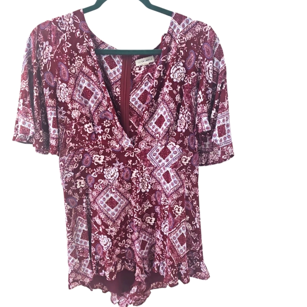 Cotton Candy LA Floral Bohemian V Neck Short Romper Large
